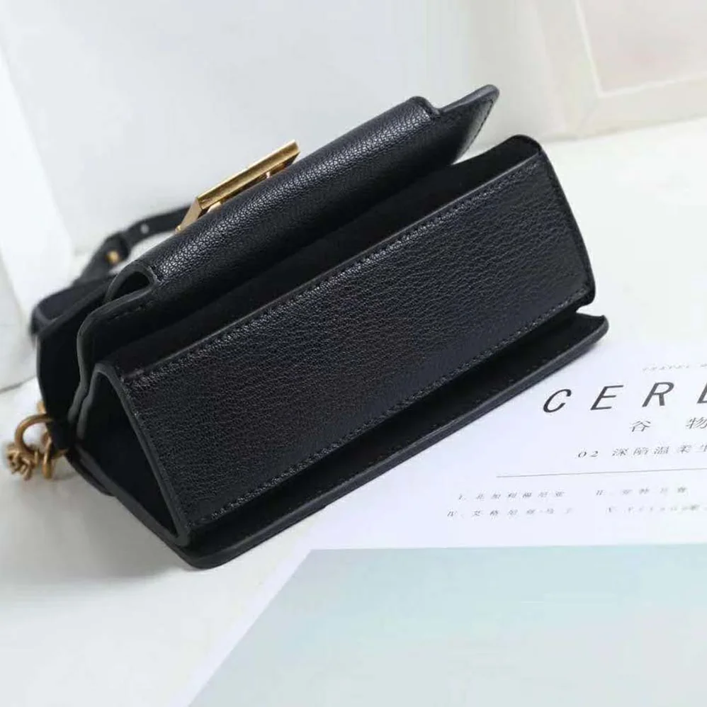 Givenchy Two-Toned Medium GV3 Bag Leather and Suede for Women in Black Givenchy Two-Toned Medium GV3 Bag Leather and Suede for Women in Black