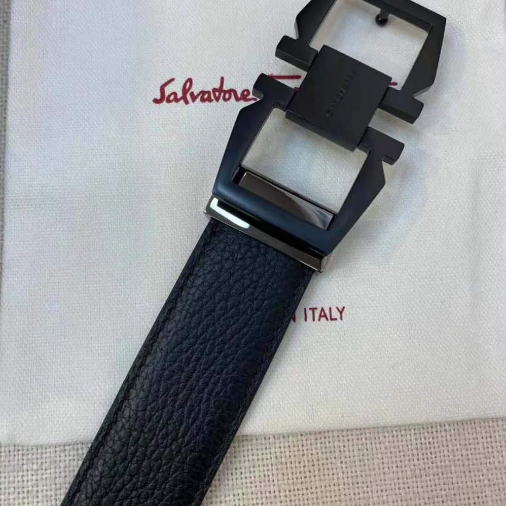 Salvatore Ferragamo Reversible and Adjustable Gancini Belt for Men in Black