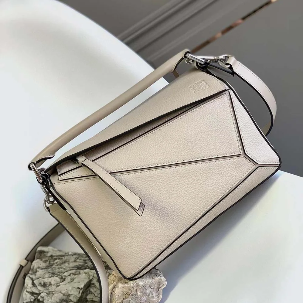 Loewe Puzzle Small Bag in Classic Calf Leather for Women in Beige Loewe Puzzle Small Bag in Classic Calf Leather for Women in Beige