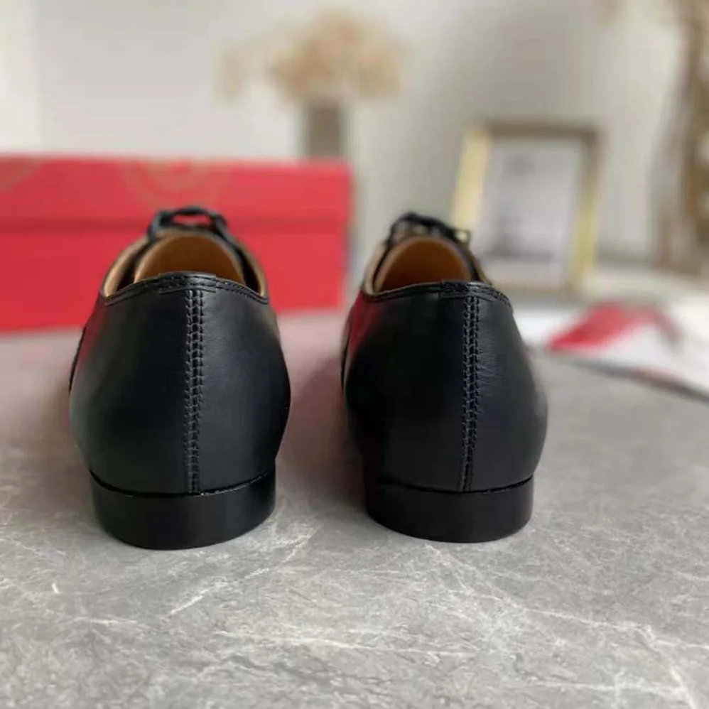 Christian Louboutin Greggo in Calf Leather for Men in Black