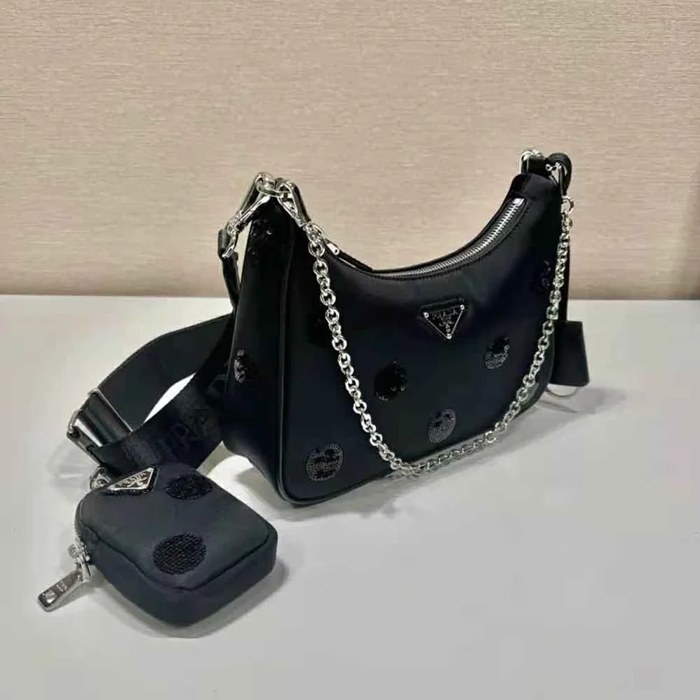 Prada Re-Edition 2005 Re-Nylon Polka for Women in Dot Bag Prada Re-Edition 2005 Re-Nylon Polka for Women in Dot Bag