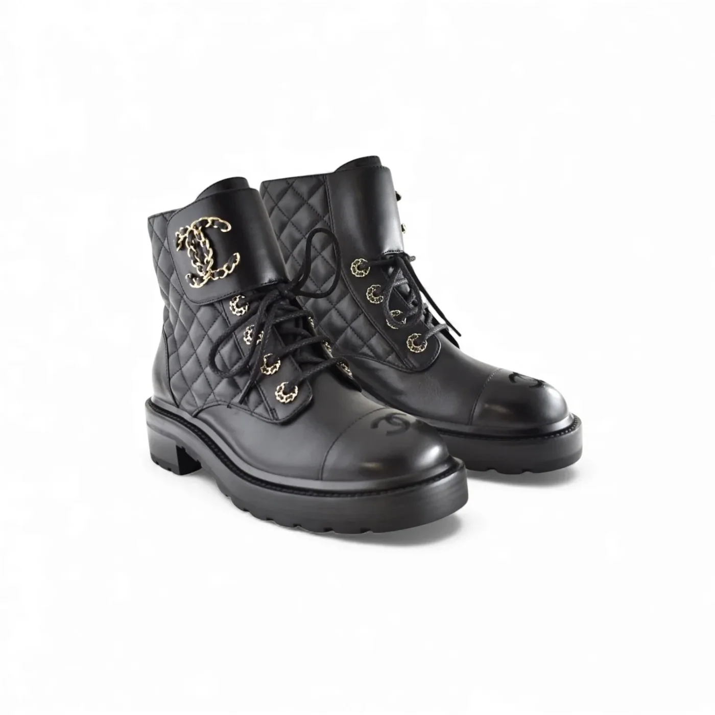 Chanel Lace in Ups Bright Black / Chanel Lace in Ups Bright Black /