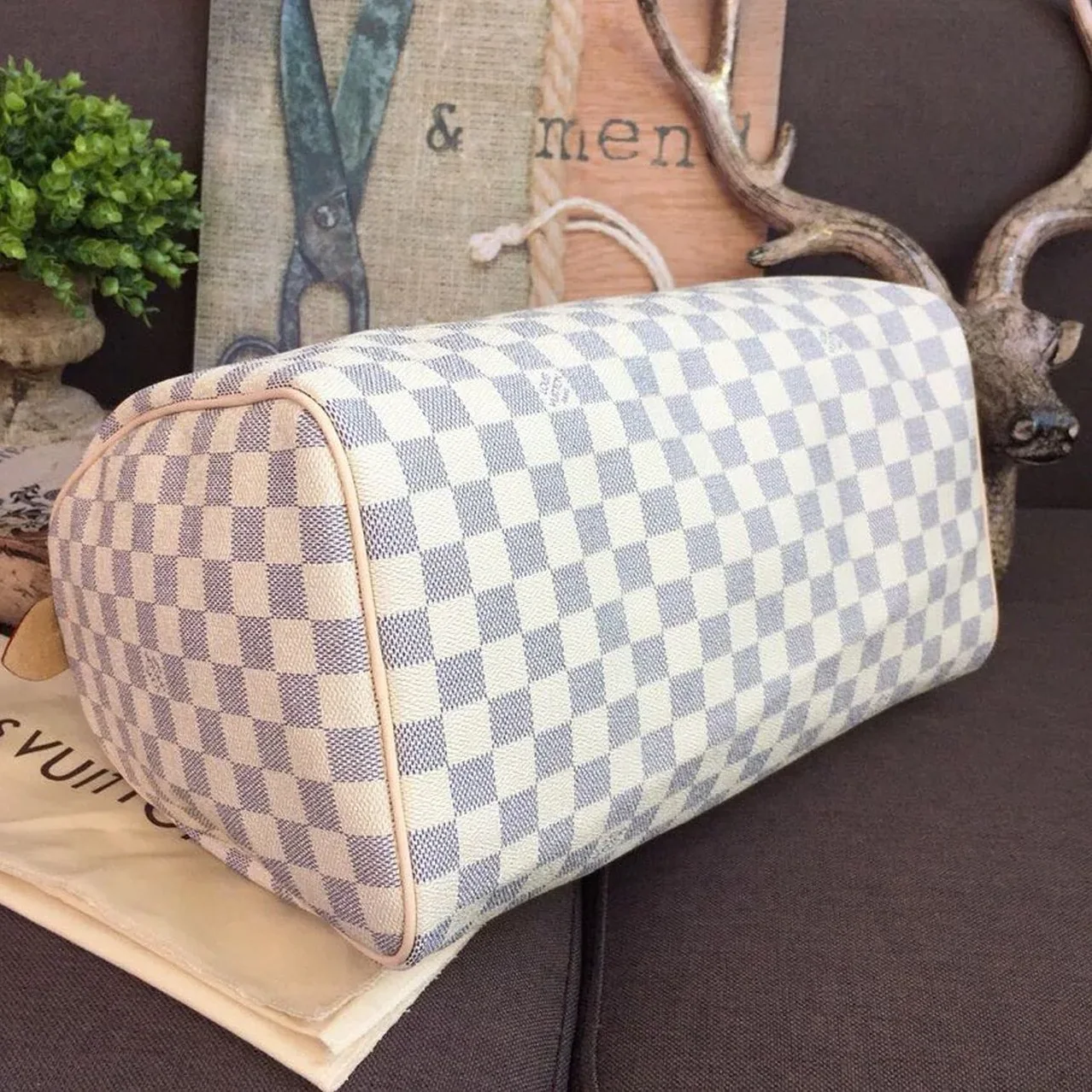 Louis Vuitton Speedy 35 Top Handle Bag / White Damier Azur Canvas Gold Hardware