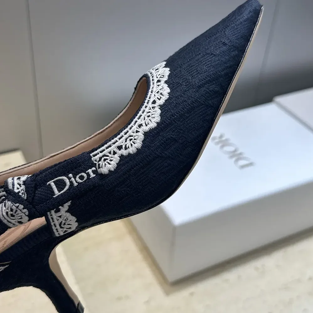 Dior J'Adior Pump Blue Dior Oblique Embroidered Cotton and White Lace for Women Dior J'Adior Pump Blue Dior Oblique Embroidered Cotton and White Lace for Women