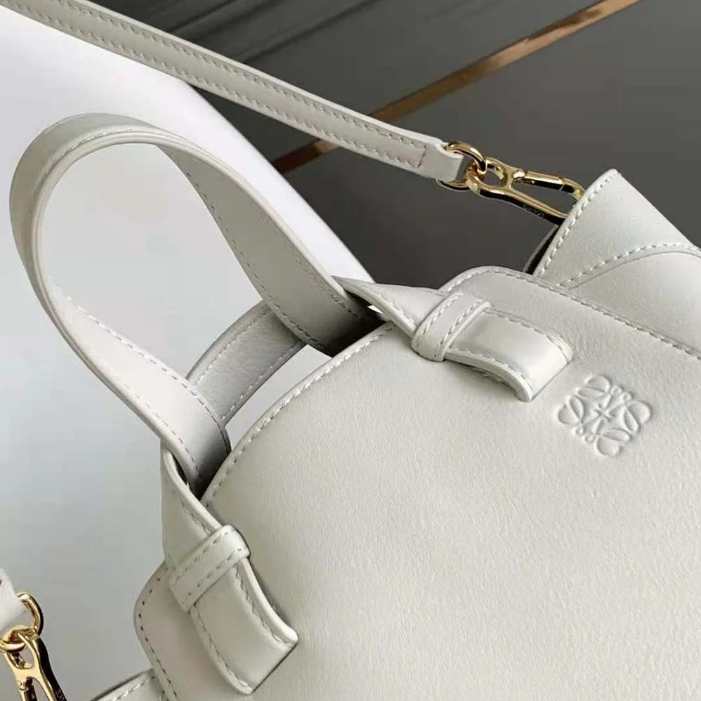 Loewe Hammock Nugget Bag in Nappa Calfskin for Women in White Loewe Hammock Nugget Bag in Nappa Calfskin for Women in White