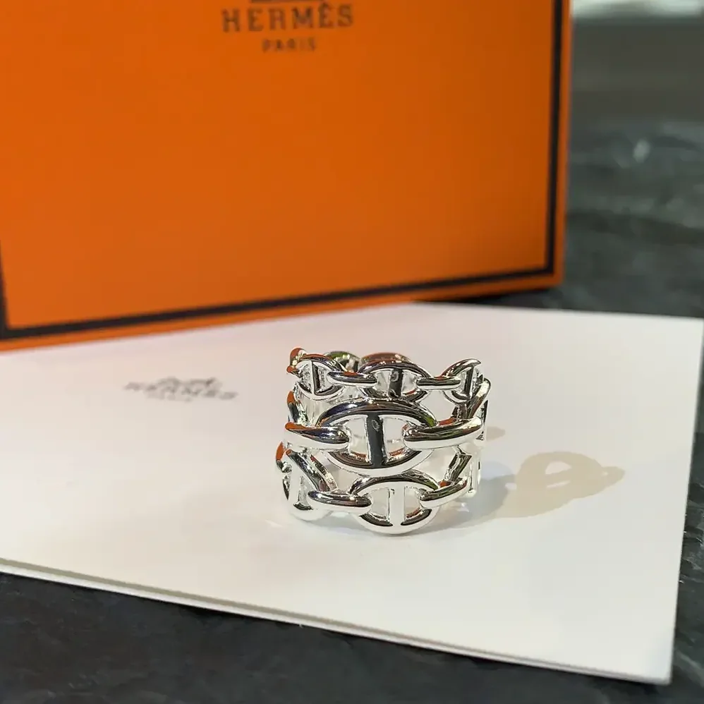 Hermes Chaine D Ancre Enchainee Ring Large Model for Women Hermes Chaine D Ancre Enchainee Ring Large Model for Women