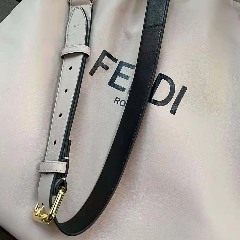 Fendi Fendi Pack Medium Pouch Pink Nappa Leather Bag for Women Fendi Fendi Pack Medium Pouch Pink Nappa Leather Bag for Women