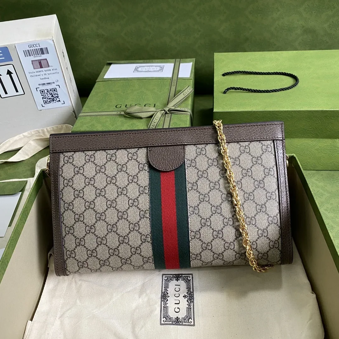 Gucci Ophidia Medium Shoulder Bag / Beige Ebony GG Supreme Canvas Gold Hardware Gucci Ophidia Medium Shoulder Bag / Beige Ebony GG Supreme Canvas Gold Hardware