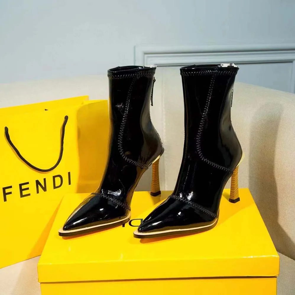 Fendi Biker Boots Glossy Black Leather Biker Boots for Women Fendi Biker Boots Glossy Black Leather Biker Boots for Women