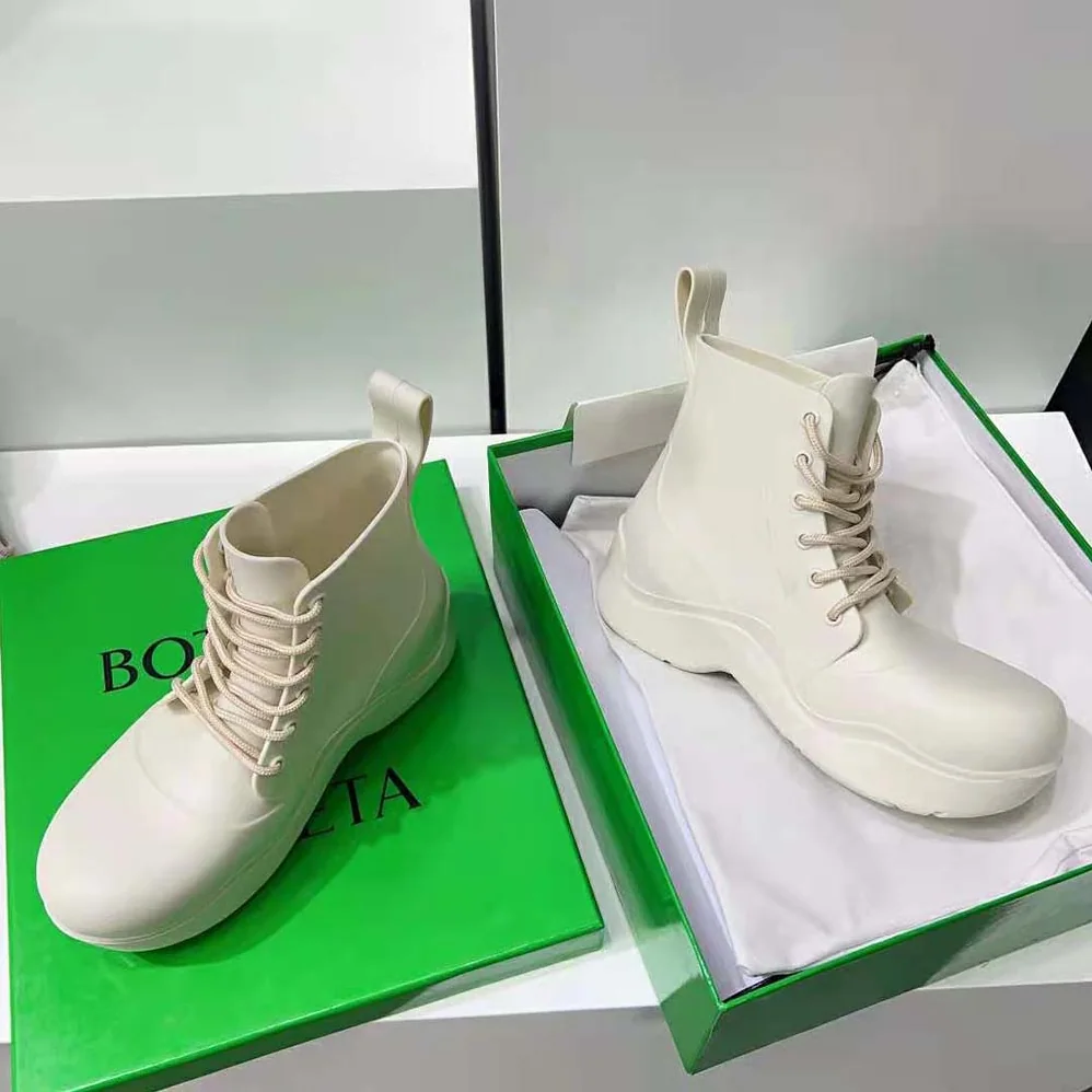 Bottega Veneta Puddle Lace-Up Ankle Boot for Unisex in White Bottega Veneta Puddle Lace-Up Ankle Boot for Unisex in White