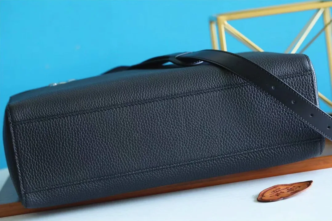 Cabas Business Briefcase Shoulder Bag Black /
