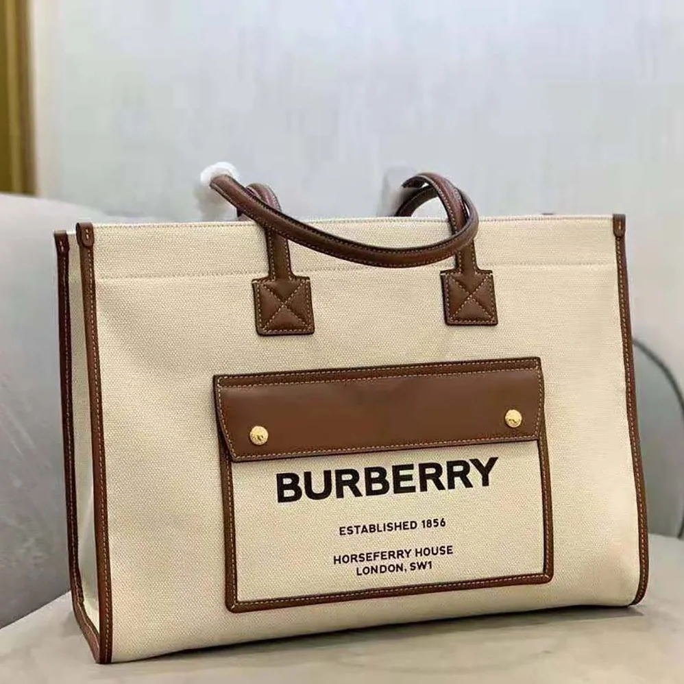 Burberry Medium Freya Tote for Women in Beige Burberry Medium Freya Tote for Women in Beige