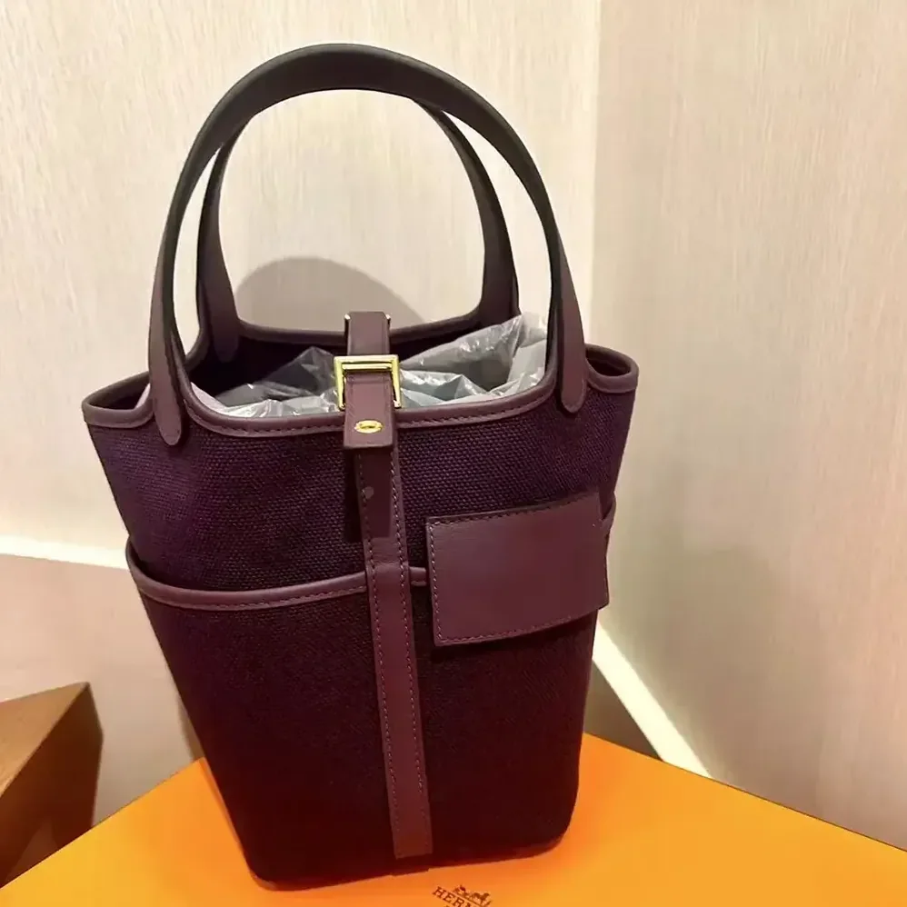 Hermes Picotin Lock 18 Pockets in Goeran Canvas Leather for Women in Purple