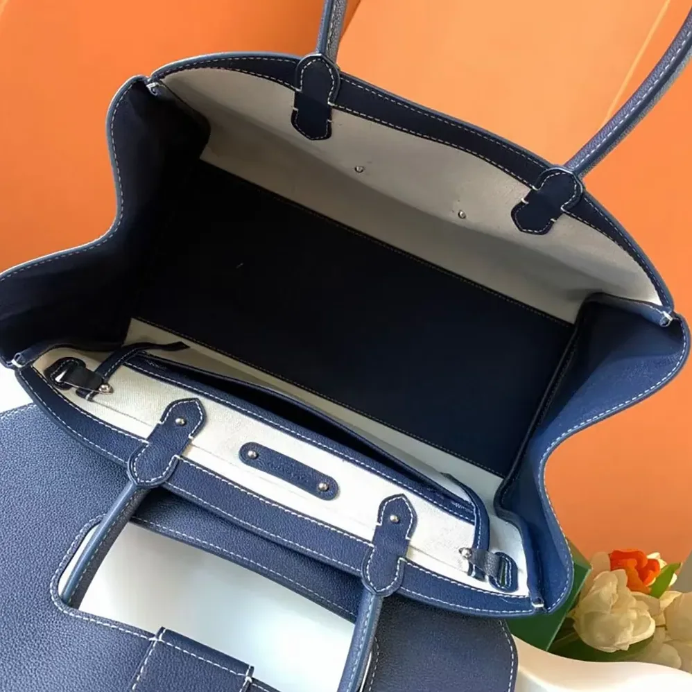 Goyard Saïgon Tote Bag for Women in Navy