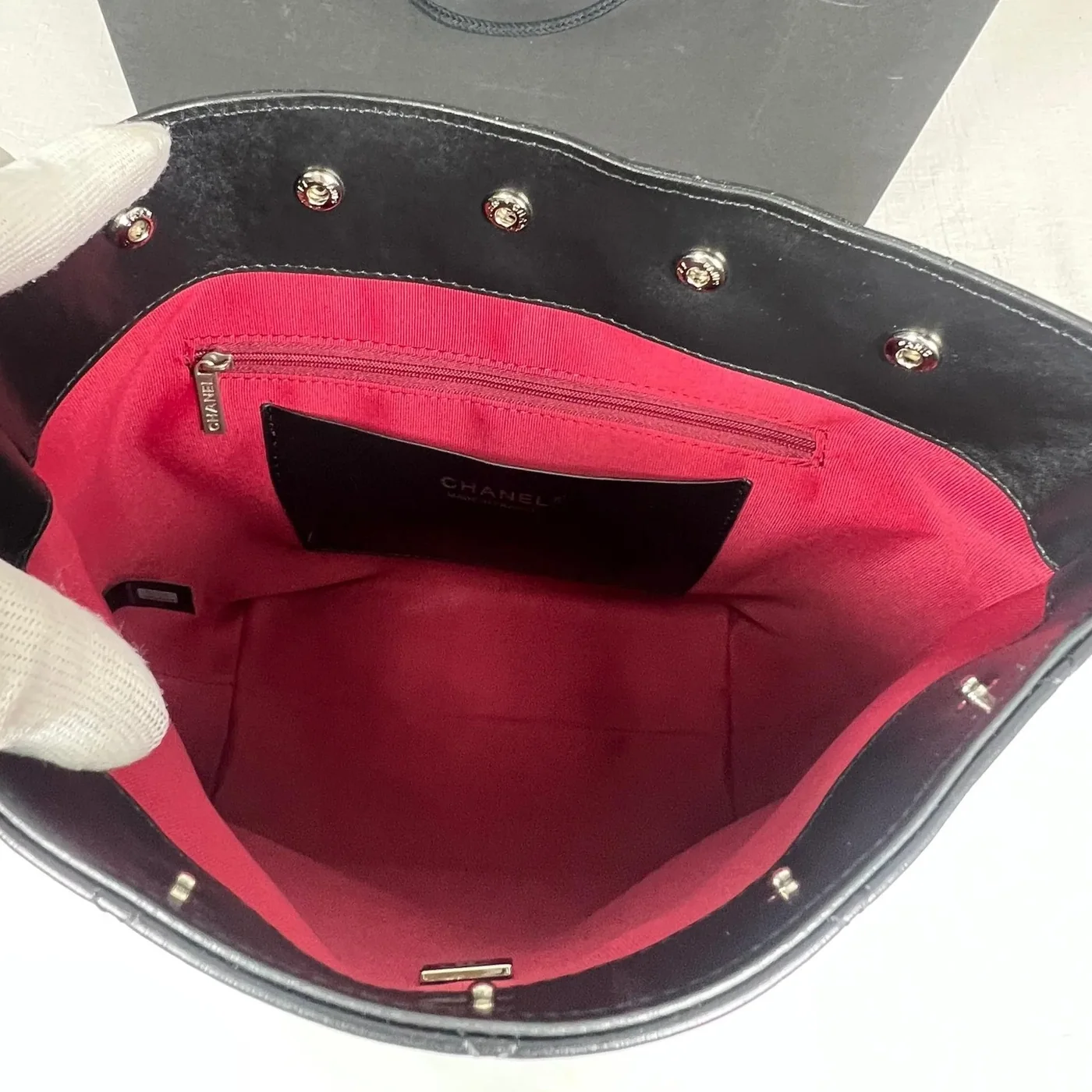 Chanel Large Bucket Bag Black / AS5406 Chanel Large Bucket Bag Black / AS5406