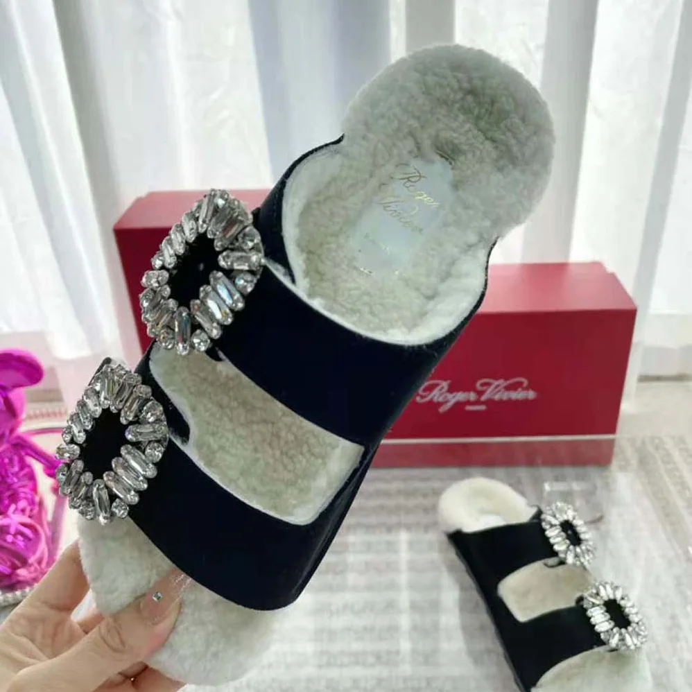 Roger Vivier Slidy Viv' Fur Strass Buckle Mules in Suede for Women in Black Roger Vivier Slidy Viv' Fur Strass Buckle Mules in Suede for Women in Black
