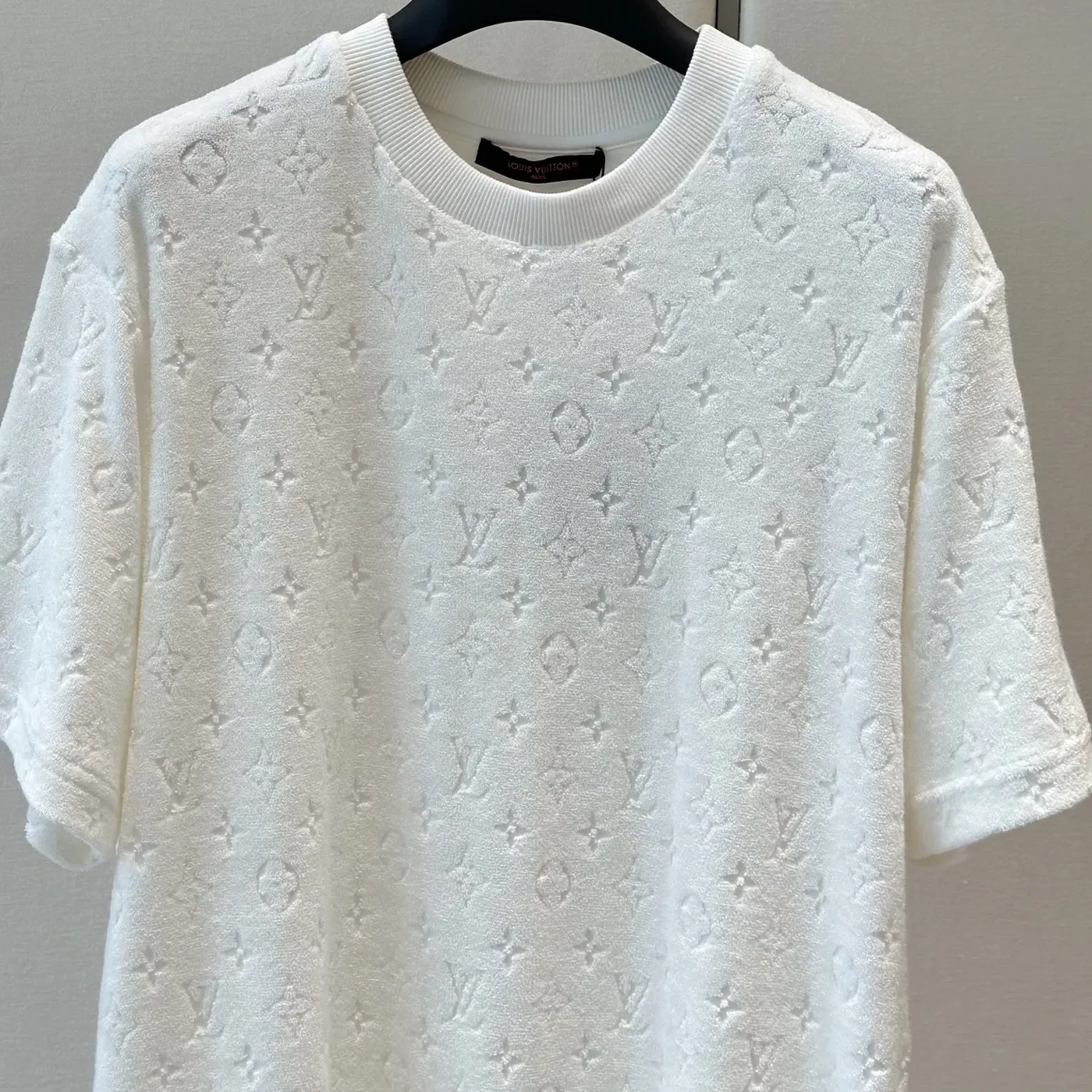 Louis Vuitton Monogram Toweling Effect T in Shirt White Louis Vuitton Monogram Toweling Effect T in Shirt White