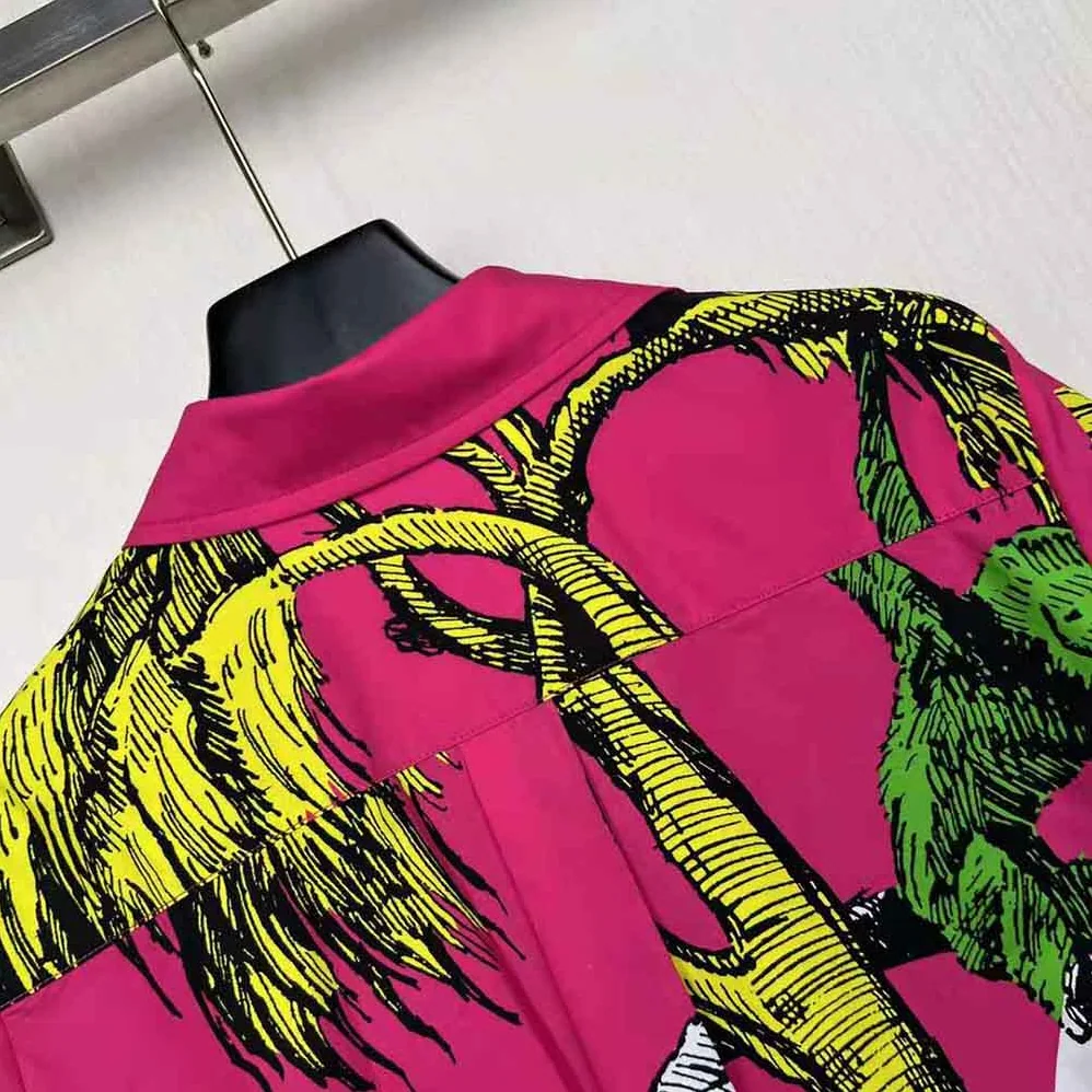 Dior Short-Sleeved Blouse Pink Cotton Poplin with Multicolor D for Women in Tiger Pop Motif