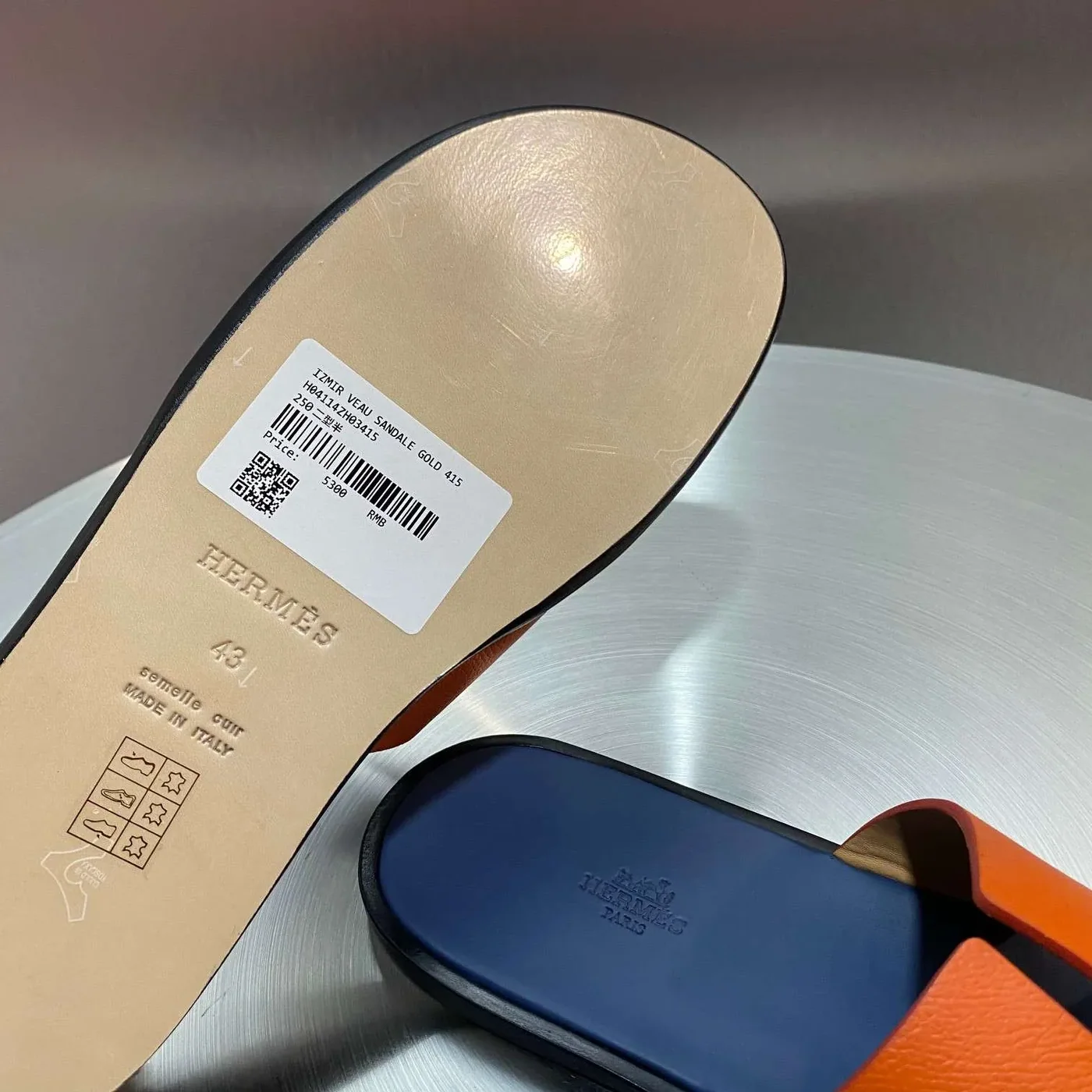 Hermes Oran Sandal Orange