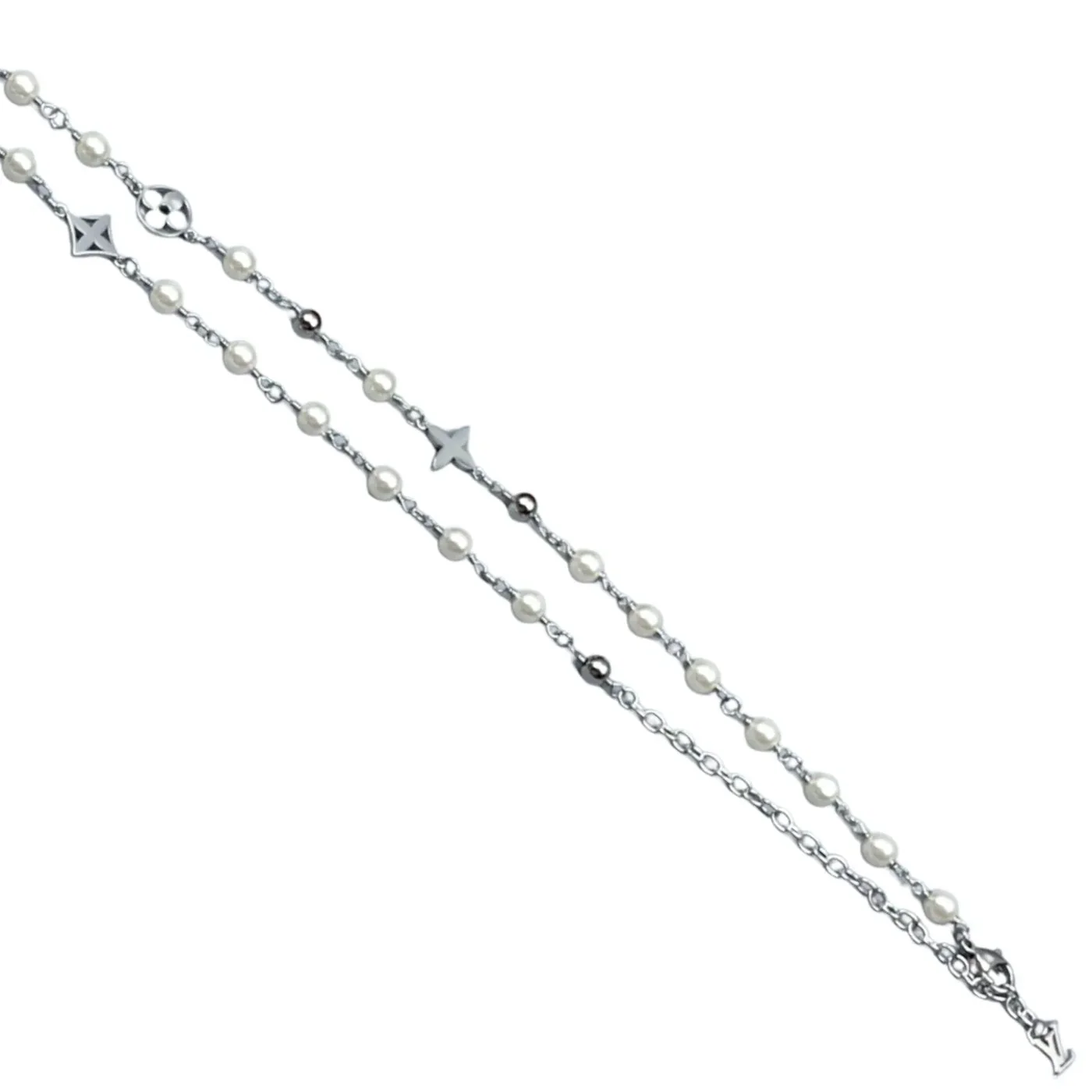 Louis Vuitton Pearls Necklace Silver / Louis Vuitton Pearls Necklace Silver /