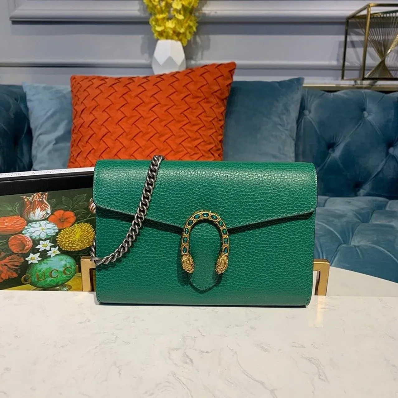 Gucci Dionysus Mini Chain Shoulder Bag / Emerald Green Metal Free Tanned Antique Silver Hardware Gucci Dionysus Mini Chain Shoulder Bag / Emerald Green Metal Free Tanned Antique Silver Hardware