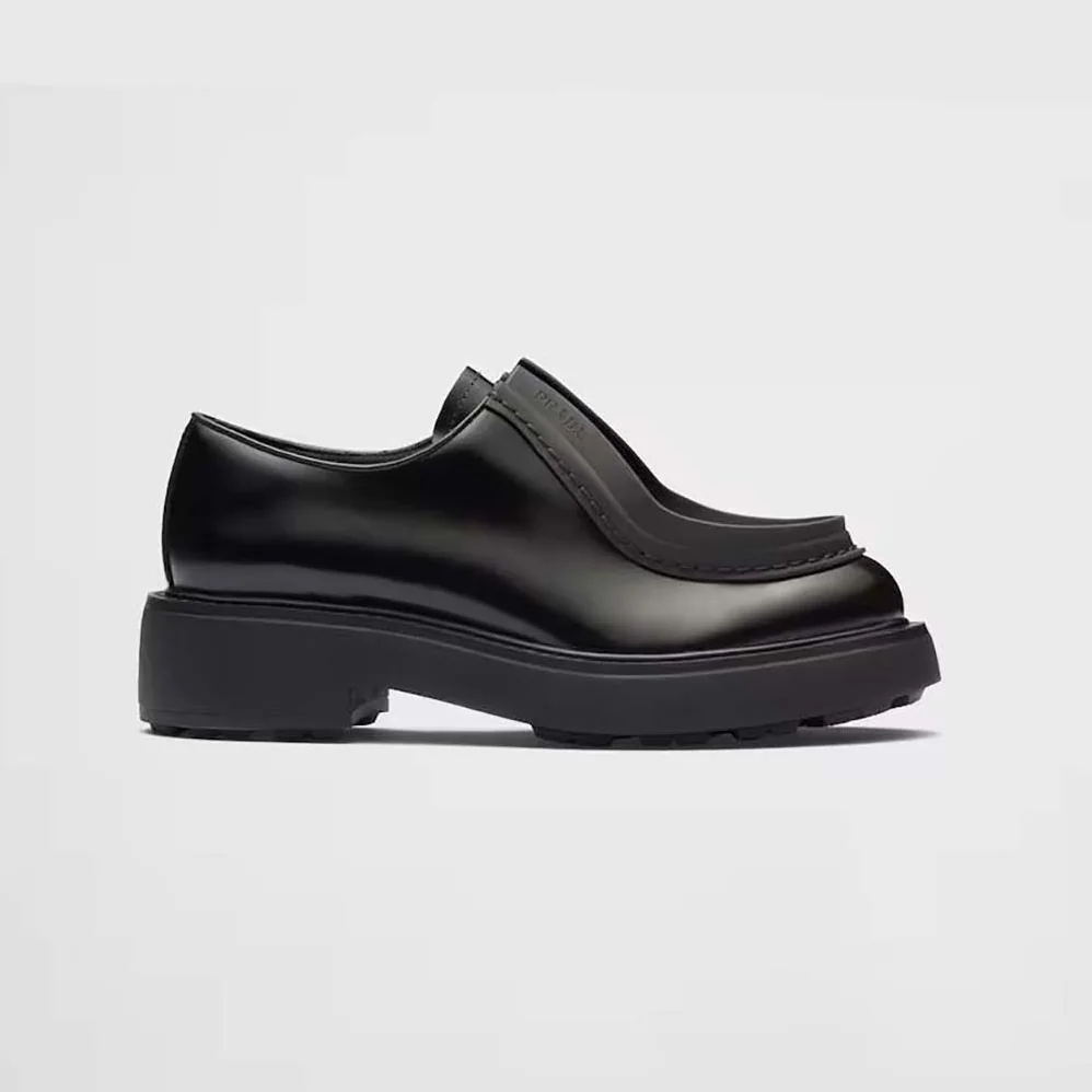 Prada Brushed Leather Lace-up Shoes for Women in Black Prada Brushed Leather Lace-up Shoes for Women in Black
