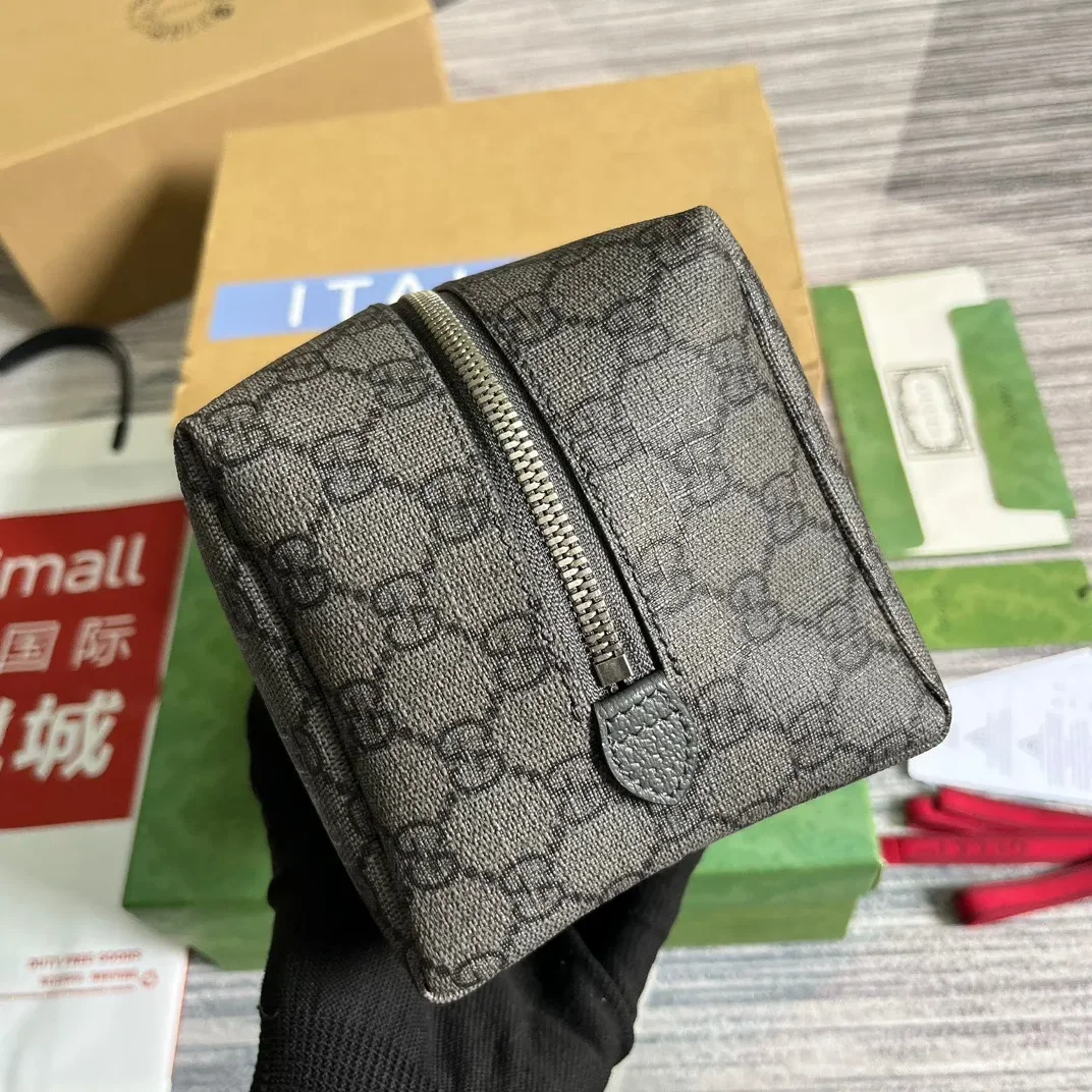 Gucci Ophidia GG Toiletry Case Supreme Canvas Grey /