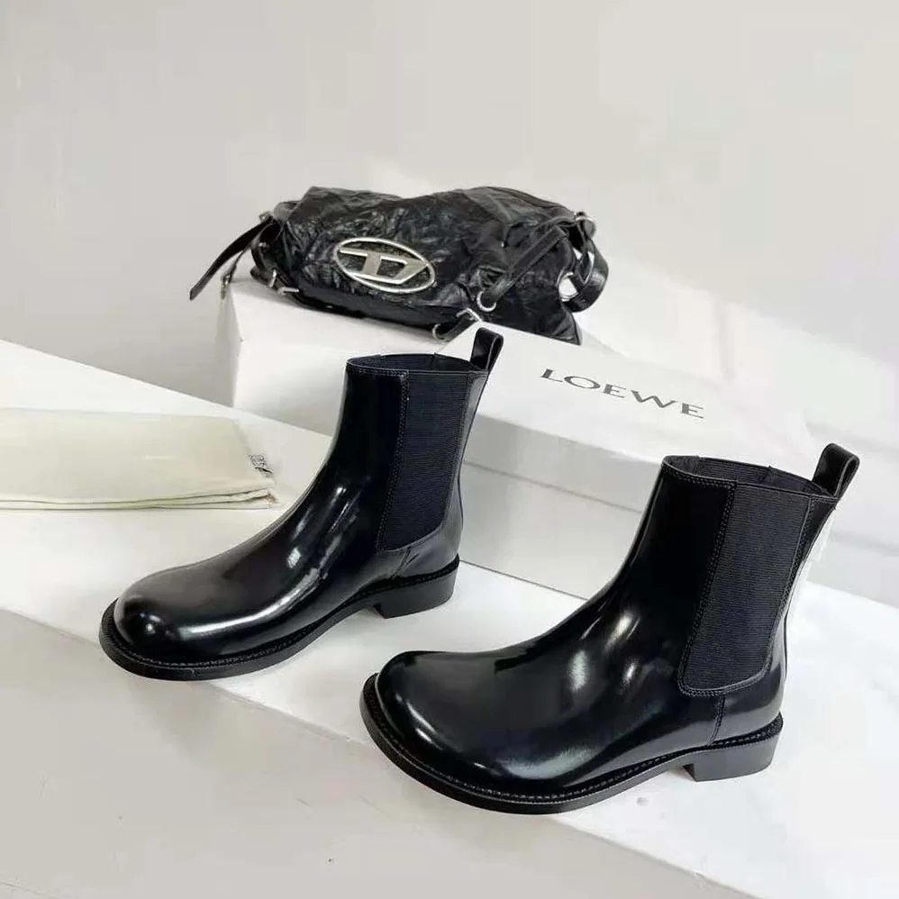 Loewe Campo Chelsea Boot in Brushed Calfskin for Men in Black Loewe Campo Chelsea Boot in Brushed Calfskin for Men in Black