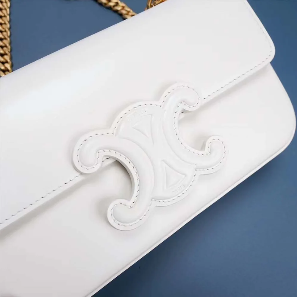 Celine Chain Shoulder Bag Cuir Triomphe in Shiny Calfskin for Women in White