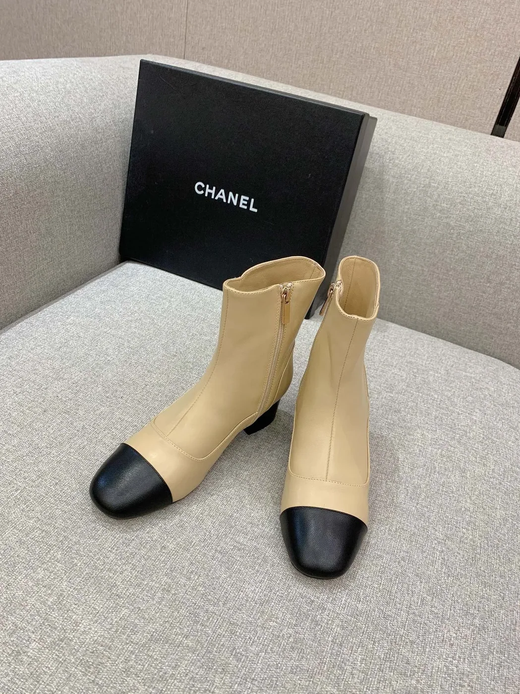 Chanel Ankle Boots White / Chanel Ankle Boots White /