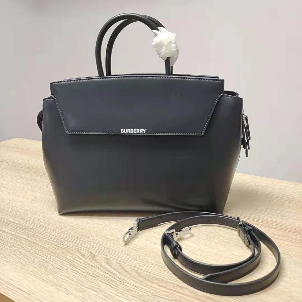 Burberry Leather Medium Catherine Bag for Women Burberry Leather Medium Catherine Bag for Women