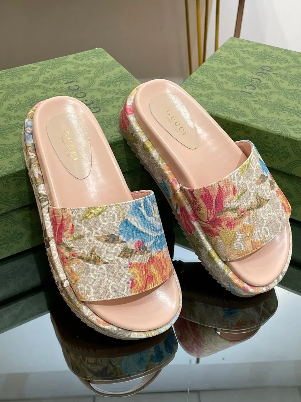 Gucci Gg Flora Slide Sandal Multicolor Gucci Gg Flora Slide Sandal Multicolor