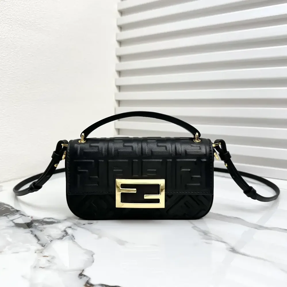Fendi Baguette Phone Pouch Black Nappa Leather Pouch for Women Fendi Baguette Phone Pouch Black Nappa Leather Pouch for Women