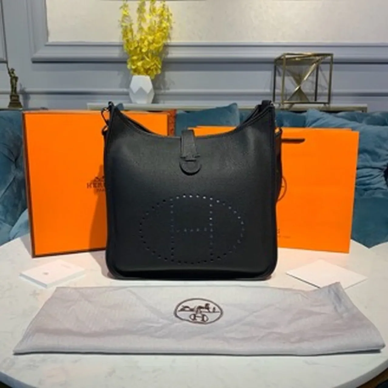 Hermes Evelyne III 29 Bag Black With Silver in Toned Hardware Hermes Evelyne III 29 Bag Black With Silver in Toned Hardware