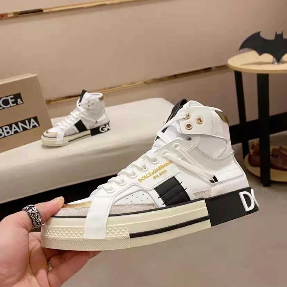 Dolce Gabbana D&G Calfskin 2.Zero Custom High-Top Sneakers with Contrasting Details for Men in White Dolce Gabbana D&G Calfskin 2.Zero Custom High-Top Sneakers with Contrasting Details for Men in White