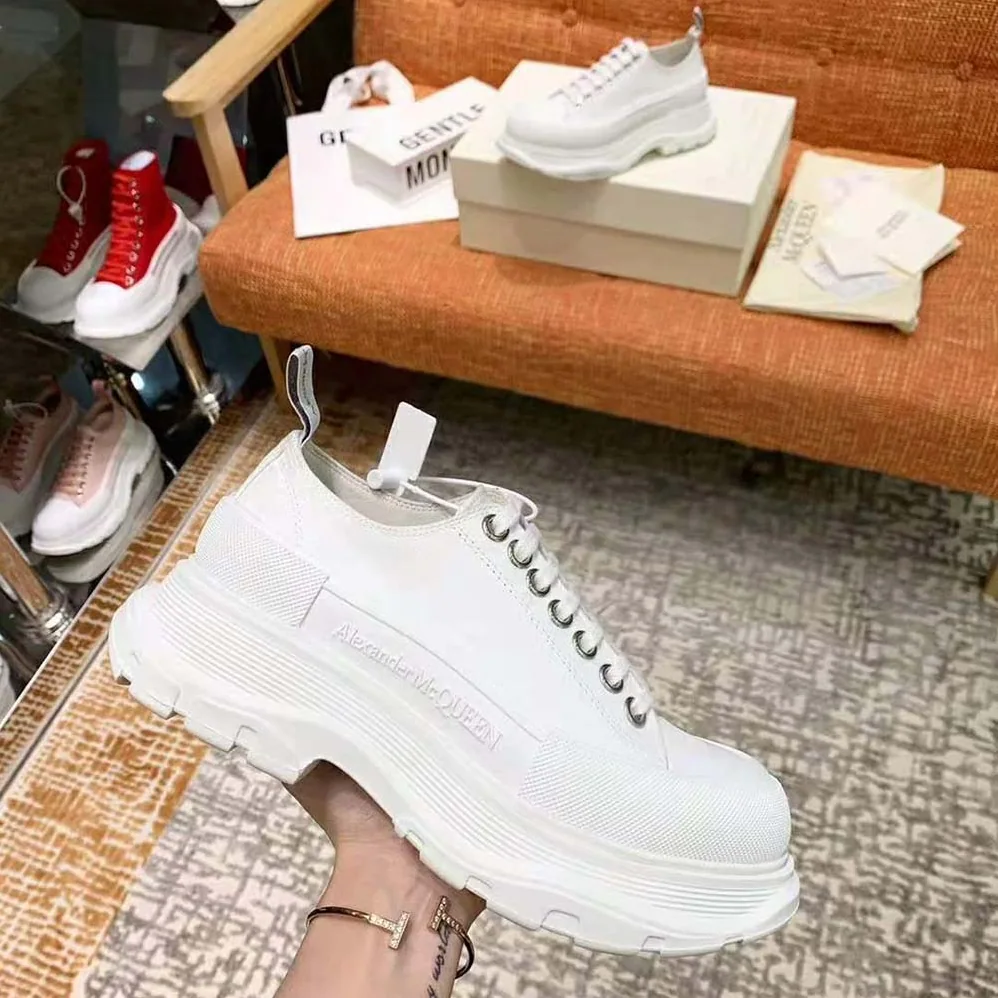 Alexander Mcqueen Tread Slick Lace Up for Women in White