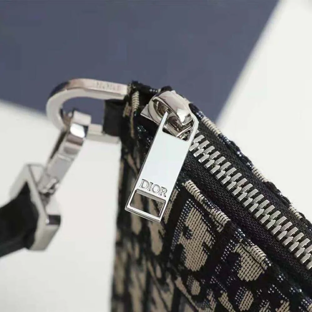 Dior A4 Pouch Beige and Black Dior Oblique Jacquard for Men Dior A4 Pouch Beige and Black Dior Oblique Jacquard for Men