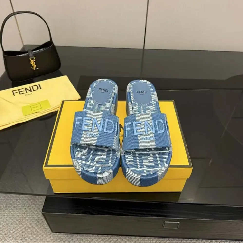 Fendi Sunshine Light Blue Denim for Women in effect Jacquard Flatform Slides