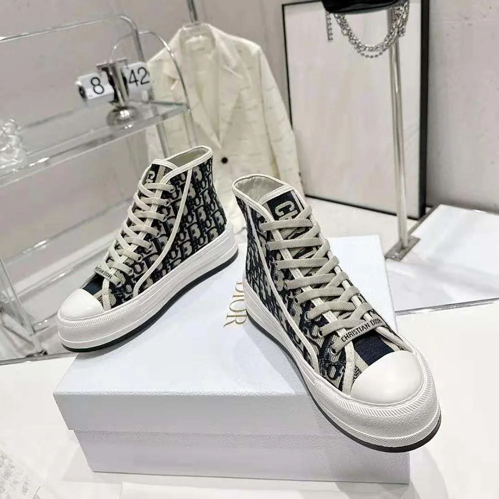 Dior Walk'N'Dior High-Top Platform Sneaker Deep Blue Dior Oblique Embroidered Cotton for Women Dior Walk'N'Dior High-Top Platform Sneaker Deep Blue Dior Oblique Embroidered Cotton for Women