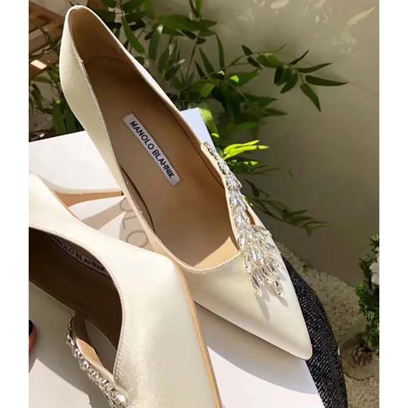 Manolo Blahnik Shoes Nadira Satin Jewel Buckle Pumps 90mm Heel for Women in White Manolo Blahnik Shoes Nadira Satin Jewel Buckle Pumps 90mm Heel for Women in White