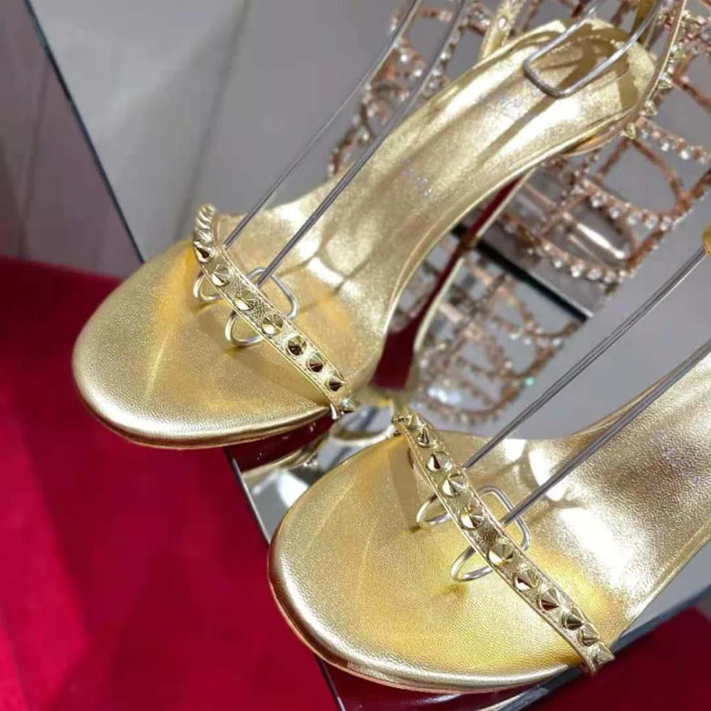 Christian Louboutin So Me 100 mm Heel Height for Women in Gold