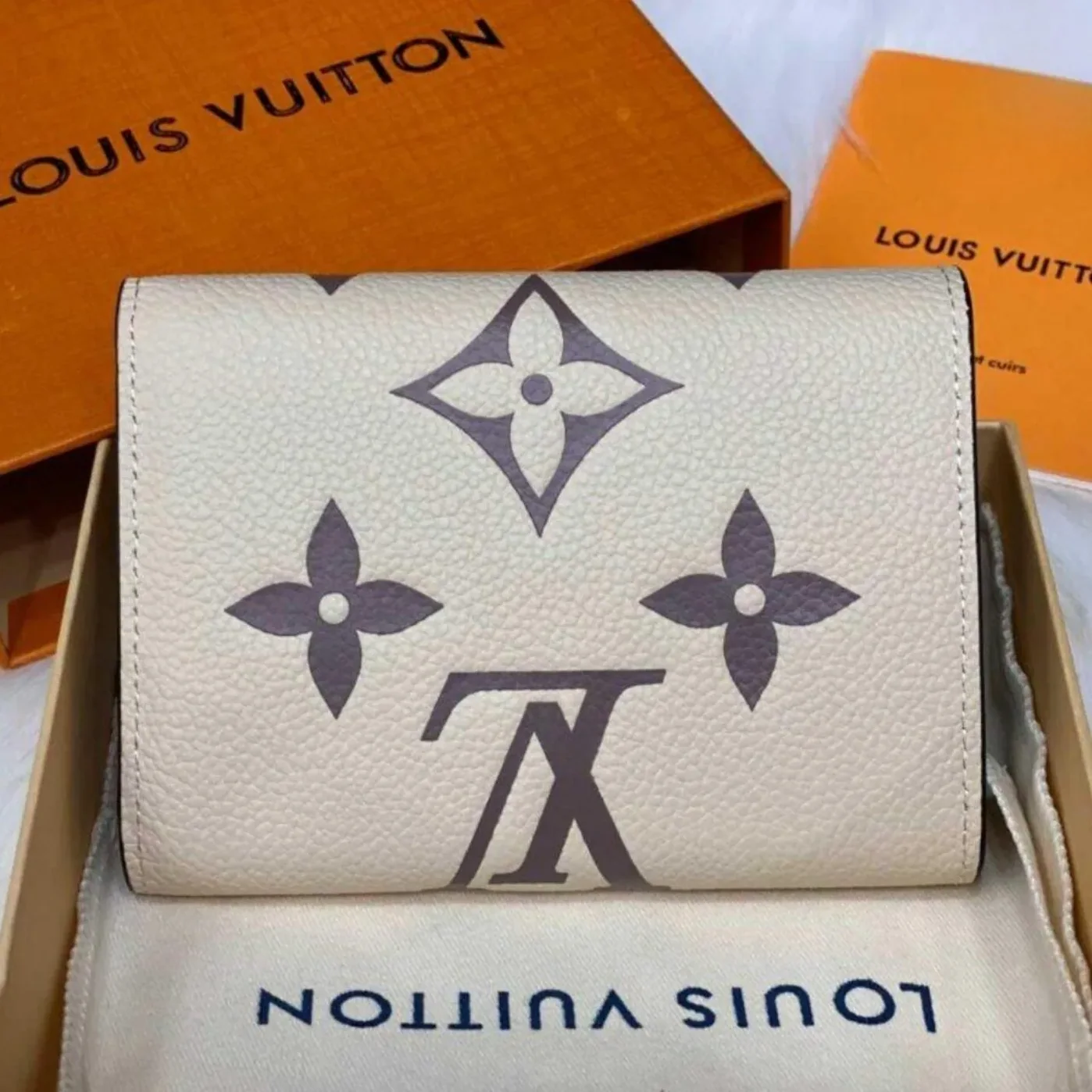 Louis Vuitton Victorine Wallet Monogram Empreinte Beige Louis Vuitton Victorine Wallet Monogram Empreinte Beige