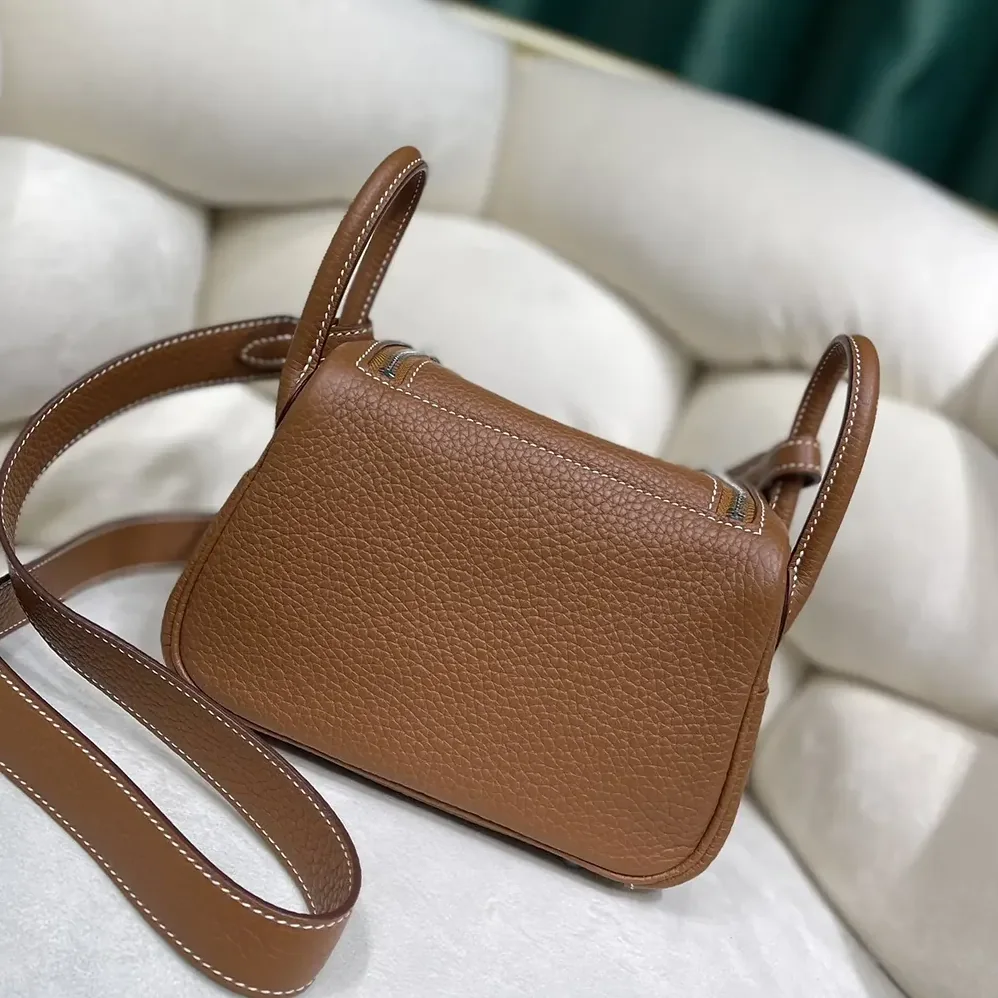 Hermes Lindy Mini 19 in Clemence Leather for Women in Brown/Silver