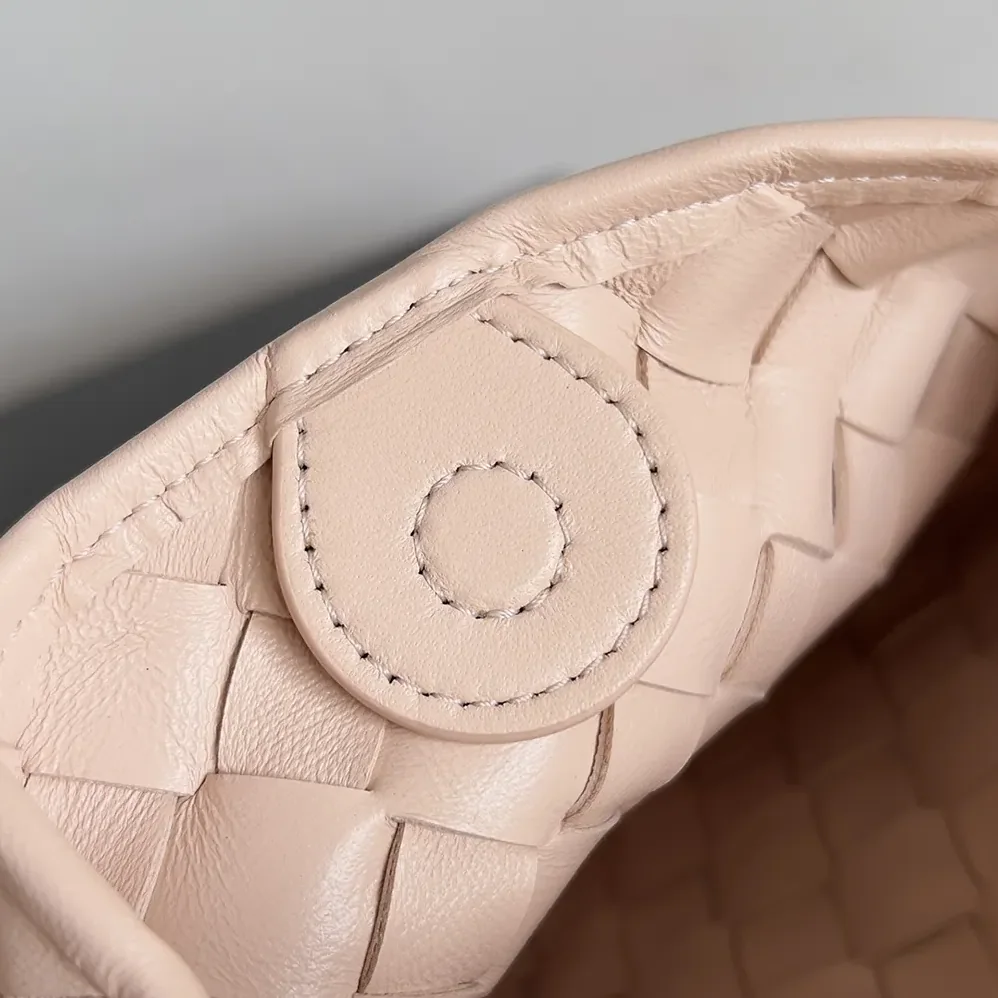 Bottega Veneta Baby Sardine for Women in Pink Bottega Veneta Baby Sardine for Women in Pink
