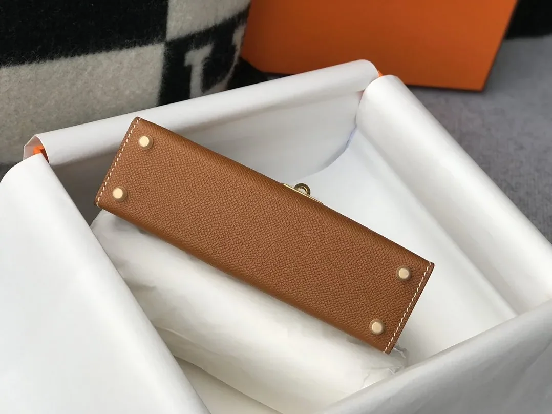 Hermes Mini Kelly 19 Sellier Epsom Brown Bag
