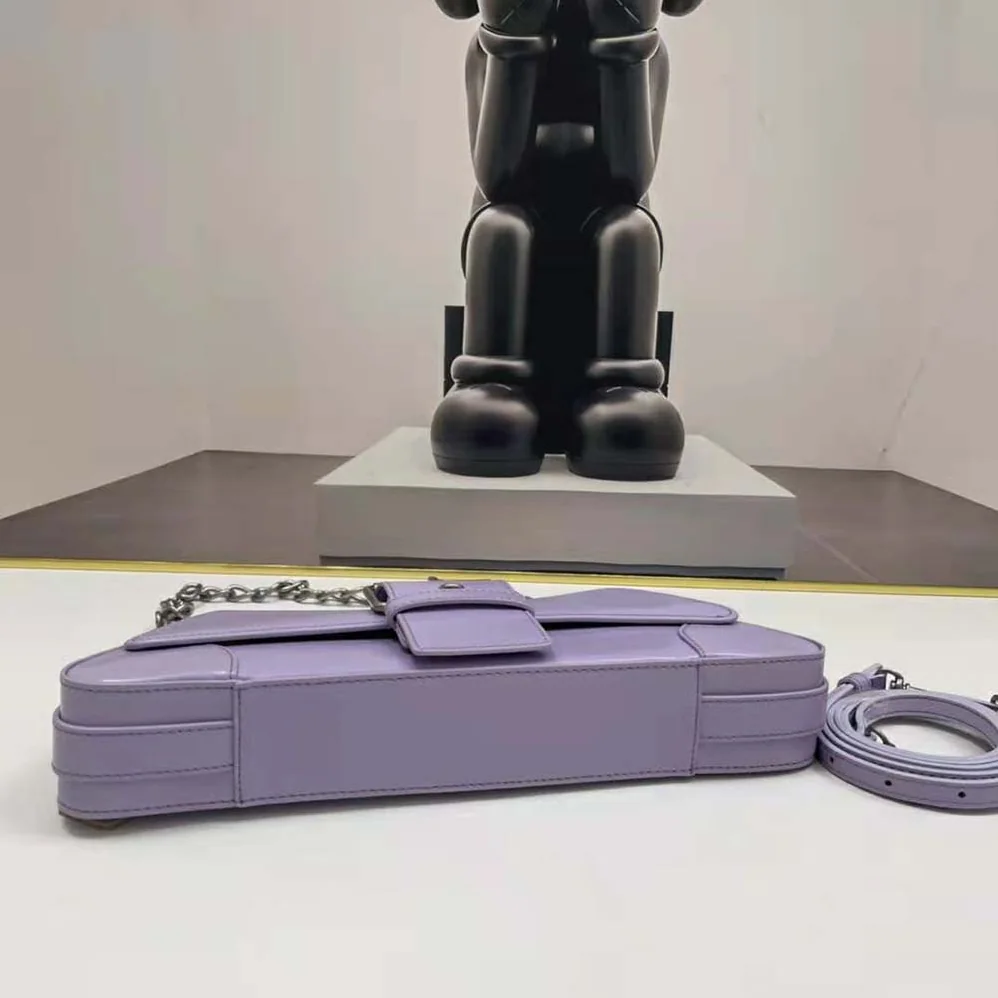 Balenciaga Lindsay Small Shoulder Bag With Strap in Light Purple Shiny Smooth Calfskin for Women Balenciaga Lindsay Small Shoulder Bag With Strap in Light Purple Shiny Smooth Calfskin for Women