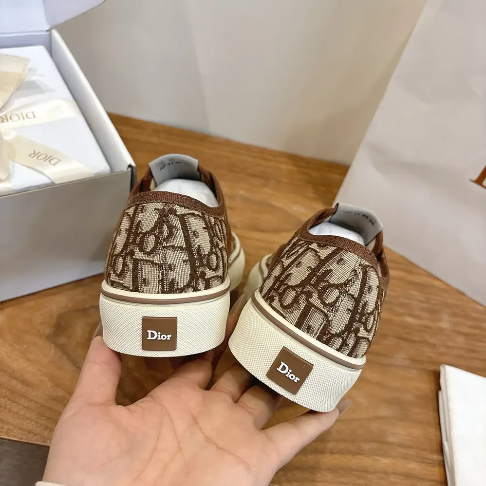 Dior Saltwind Sneaker Brown Dior Oblique Jacquard for Unisex