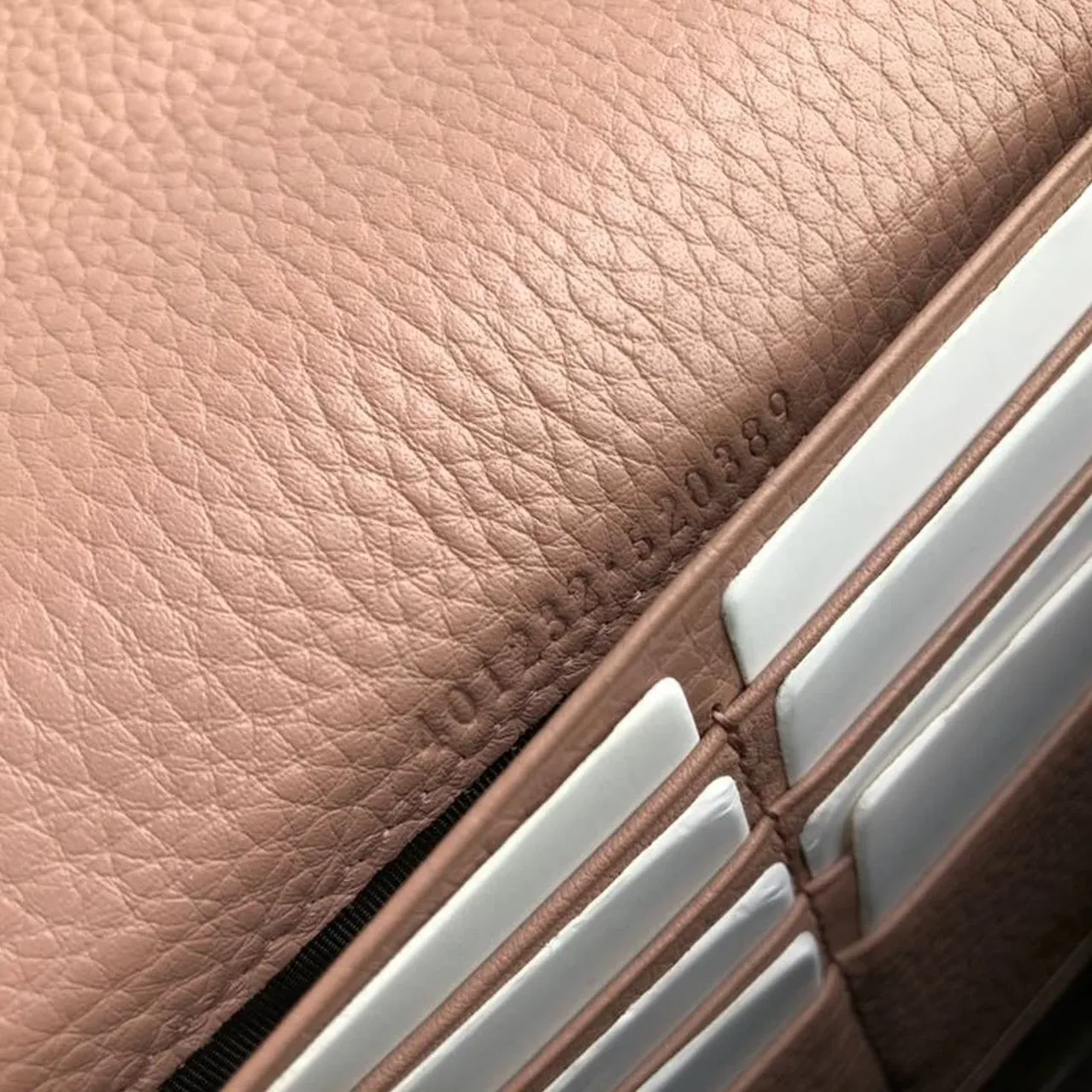 Gucci GG Marmont Mini Chain Bag Pink / Gucci GG Marmont Mini Chain Bag Pink /