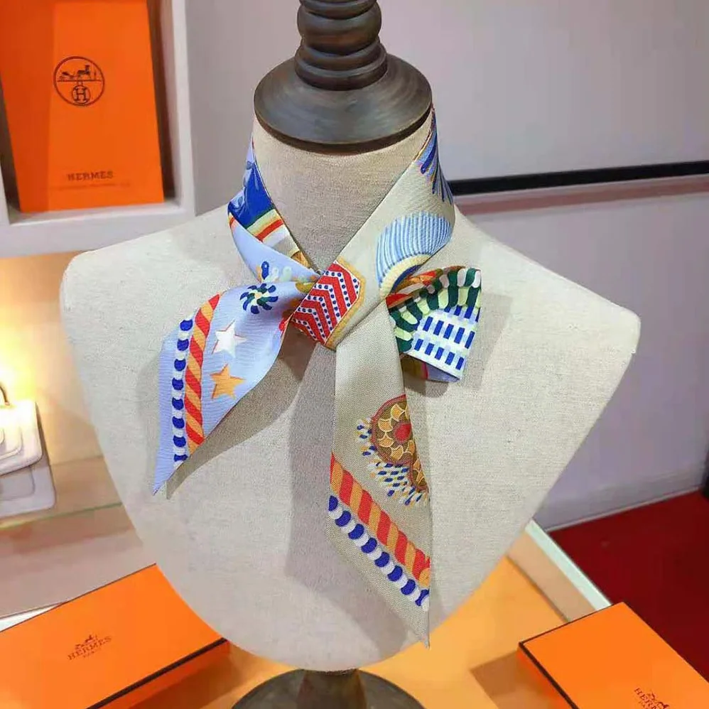 Hermes Epaulettes De Gala Twilly for Women in Blue