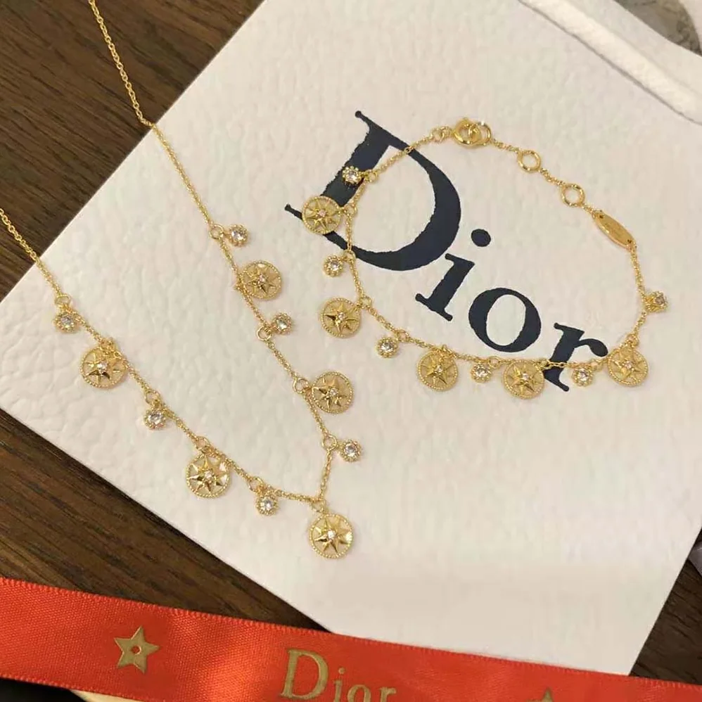 Dior Rose Des Vents Bracelet Yellow Gold Diamonds and Mother-of for Women in pearl Dior Rose Des Vents Bracelet Yellow Gold Diamonds and Mother-of for Women in pearl